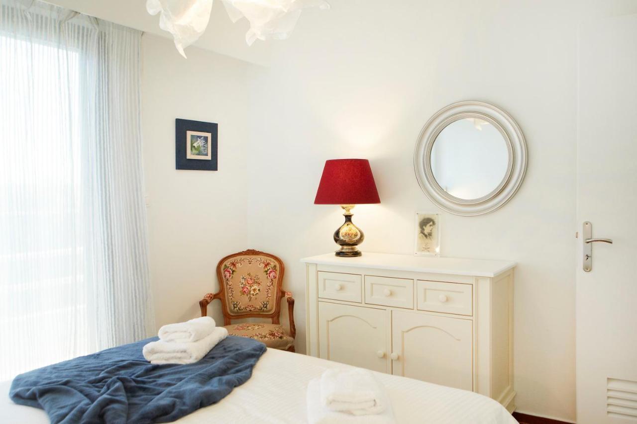 Luxury With Exceptional View Apartment